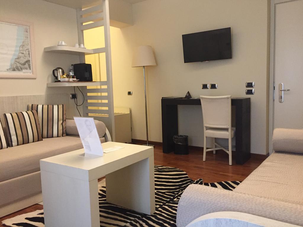 Terrazza Marconi Hotel&Spamarine Senigallia Ngoại thất bức ảnh
